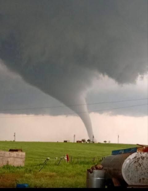 Bu Illerde Yaşayanlar Dikkat ! Meteoroloji’den Gece Uyarısı! Sağanakla Birlikte Hortum Riski De Var!1