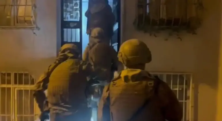Bursa Dahil 30 Ilde Daltonlar Operasyonu! 30'U Çocuk 85 Şüpheli Gözaltına Alındı6Ae059F9F52F8447C91Eb05A.jpg
