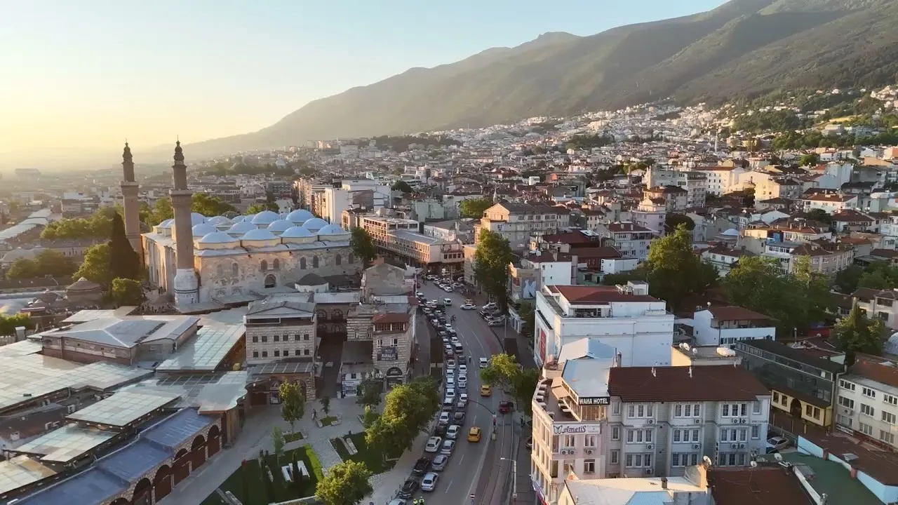 Bursa Ulu Camii Için Turist Rehberlerine Çağrı “Bir Hat Müzesi Değildir” (2)