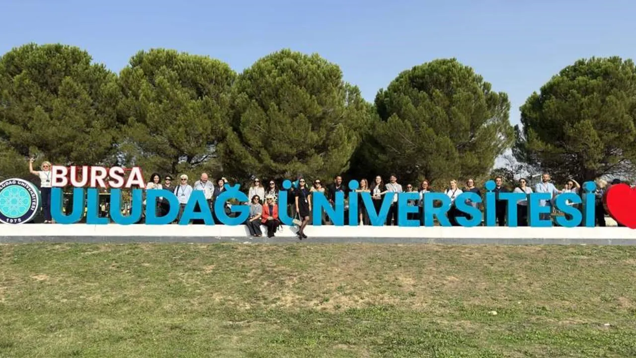 Bursa Uludağ Üniversitesi'nde Uluslararası Buluşma! 12 Ülkeden 30 Temsilci Katıldı (1)