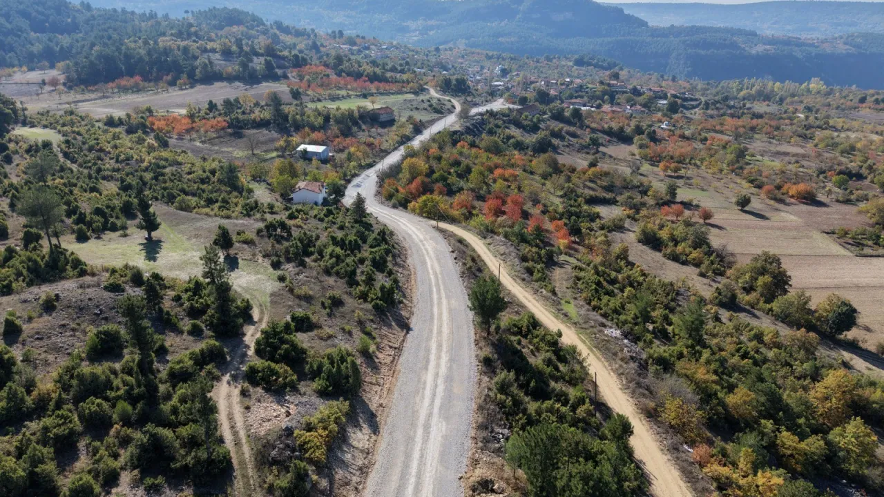 Bursa’da 17 Kilometrelik Yol Yenileniyor! Genişliği 5 Metreden 9 Metreye Çıkarılacak (2)