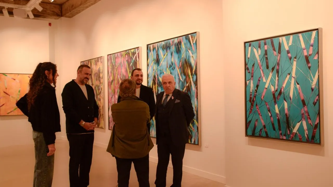 Bursa'da Cure Art Gallery Açıldı! İlk Sergi 12 Kasım'a Kadar Ücretsiz (2)