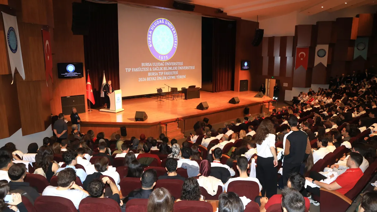 Bursa'da Geleceğin Doktorları Beyaz Önlüklerini Giydi! (2)