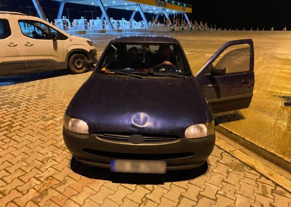 Bursa’da Göçmen Kaçakçılığı Operasyonu: 11 Şüpheli Gözaltına Alındıaw808461 03