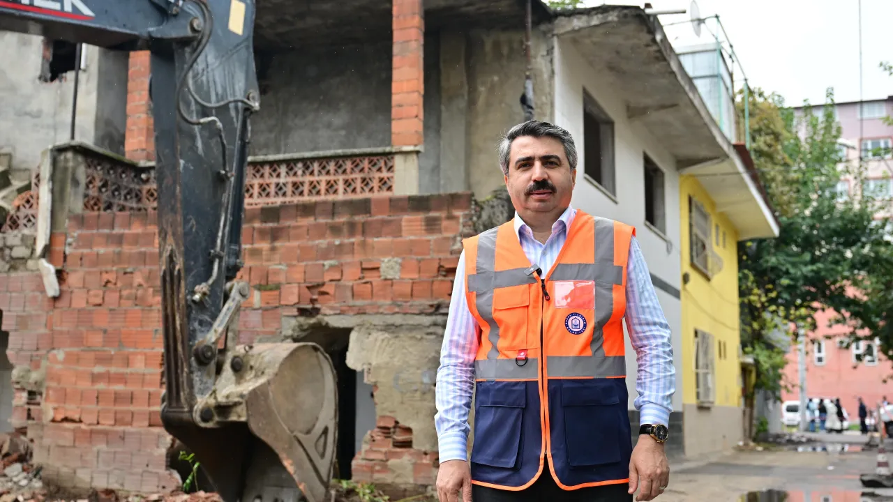 Bursa’da Kentsel Dönüşüm Için Yıkım Başladı! Yerine 56 Daire Yapılacak (3)