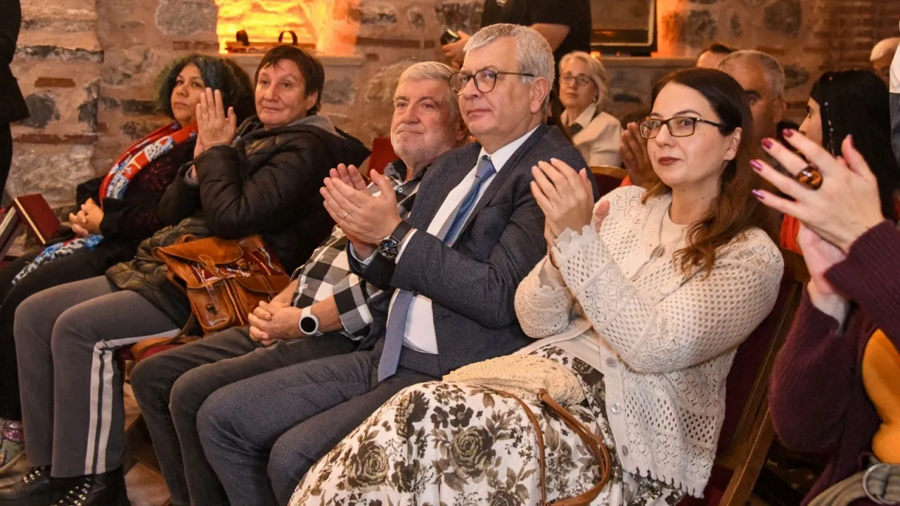 Bursa'da Mitoloji Ve Antik Lezzetler Buluştu! Odysseus'un Yolculuğu Anlatıldı (2)