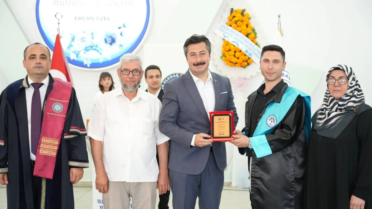 Bursa'da Yıllardır Kapalı Olan Öğrenci Yurdu Yeniden Açılıyor! Başkan Özel Duyurdu (3)
