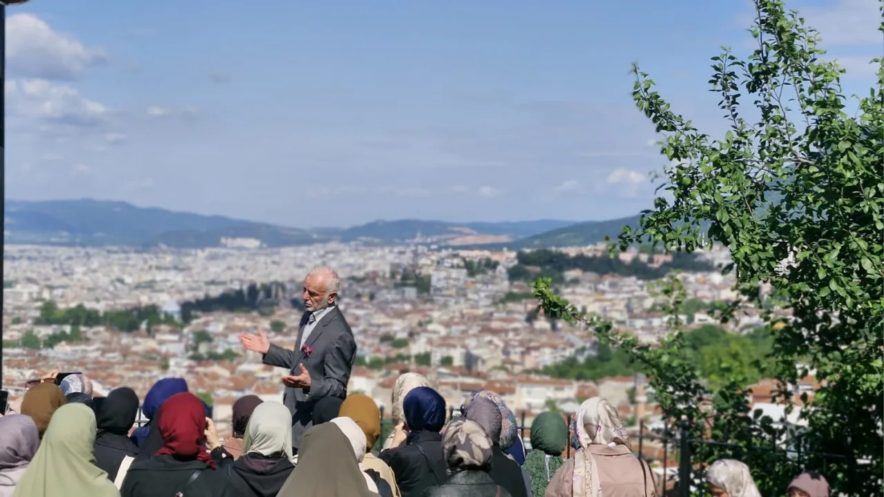 Bursa'nın Manevi Mirasına Yolculuk! Prof. Dr. Mustafa Kara Eşliğinde Evliyalar Gezisi