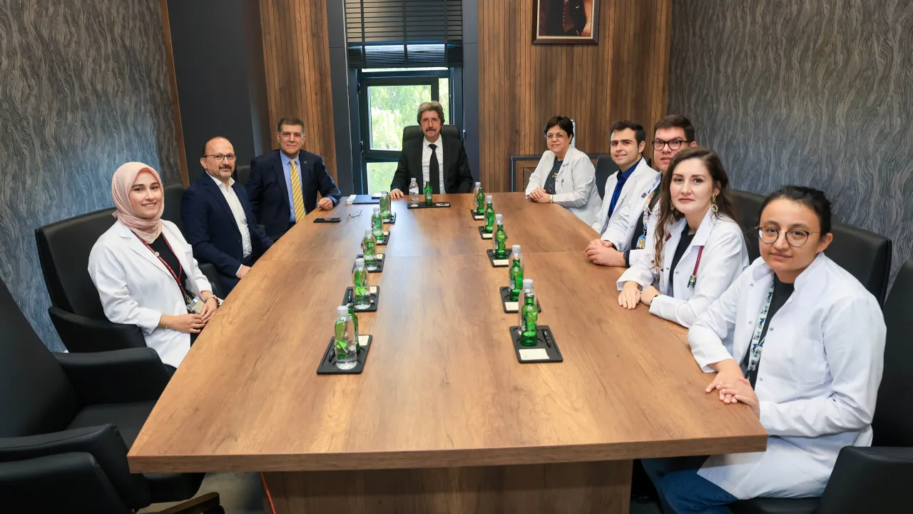 Buü Hastanesi’ne Çocuklar Için Yeni Solunum Testi Cihazı Bağışlandı (1)