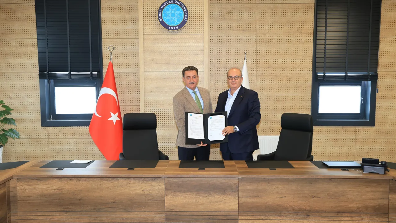 Buü Ile Baykal Makine Arasında Üniversite Sanayi Iş Birliği Protokolü (1)