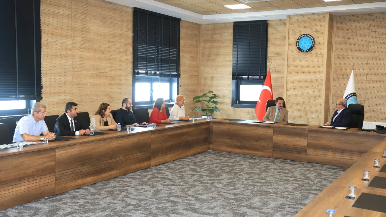 Buü Ile Baykal Makine Arasında Üniversite Sanayi Iş Birliği Protokolü (3)