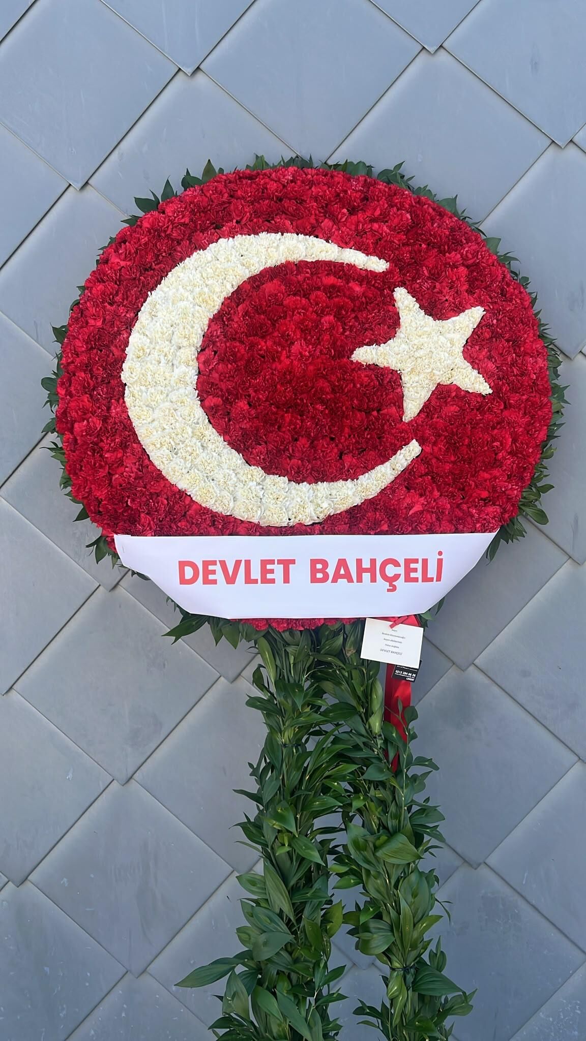 Devlet Bahçeli Çelenk Göndermişti : Adalet Bakanı Açıklama Yaptı106B9723F22D4566A46B6B496Ab5Bd7B