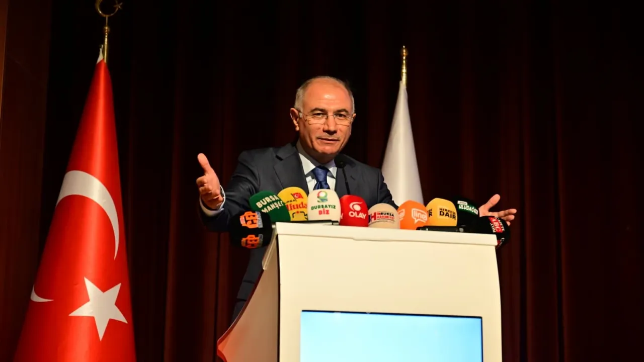 Efkan Ala'dan Bursa'da 'Terörsüz Türkiye' Mesajı Temel Hedef Silahların Teslimi! (2)