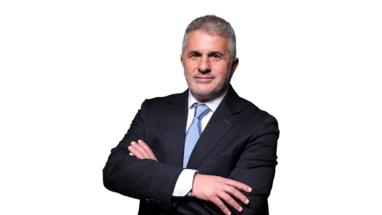 Emir Münir Sarpyener Kimdir, Nereli ? Emir Münir Sarpyener Neden Tutuklandı? İnönü Ile Bir Bağlantısı Var Mı ?Emir Munir Sarpyener Kimdir Neden Gundemde Erdin Ozel Kac Yasinda Nereli Esi Kim.jpg
