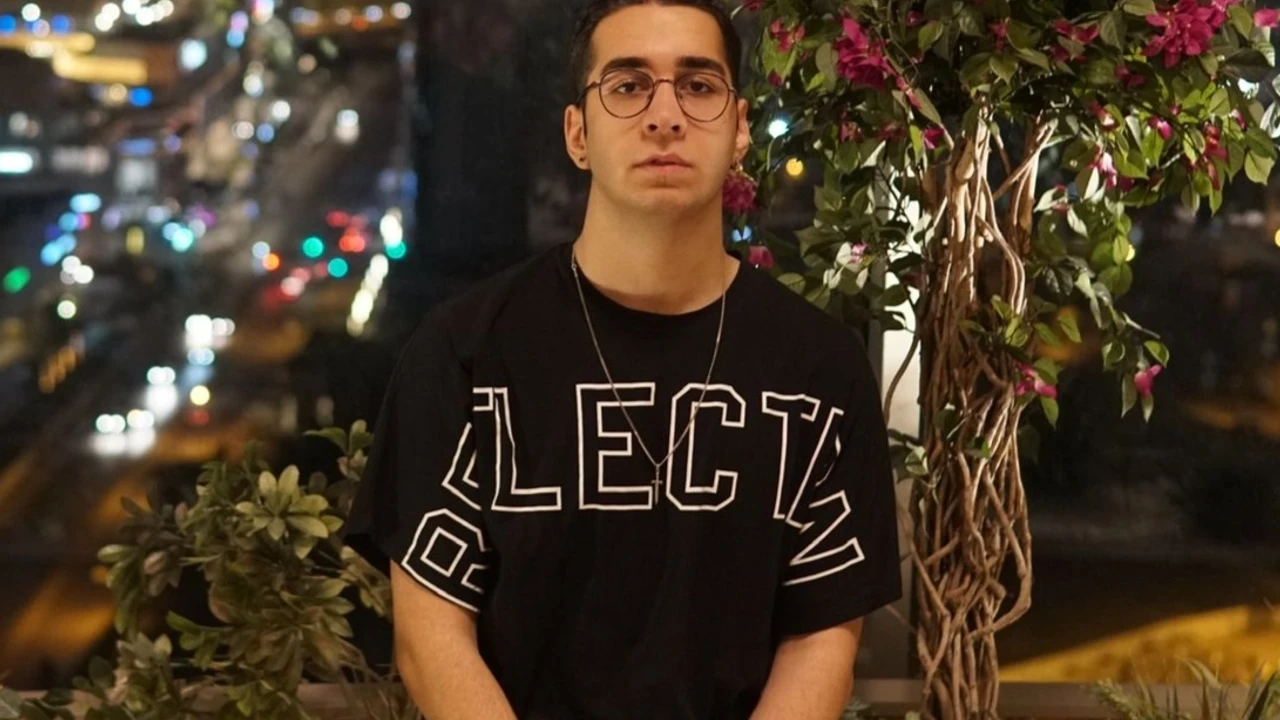 Eray Can Özkenar Kimdir, Kaç Yaşında? Twitch’ten Kick’e Neden Geçti?Ne Iş Yapıyor?Twicht.png