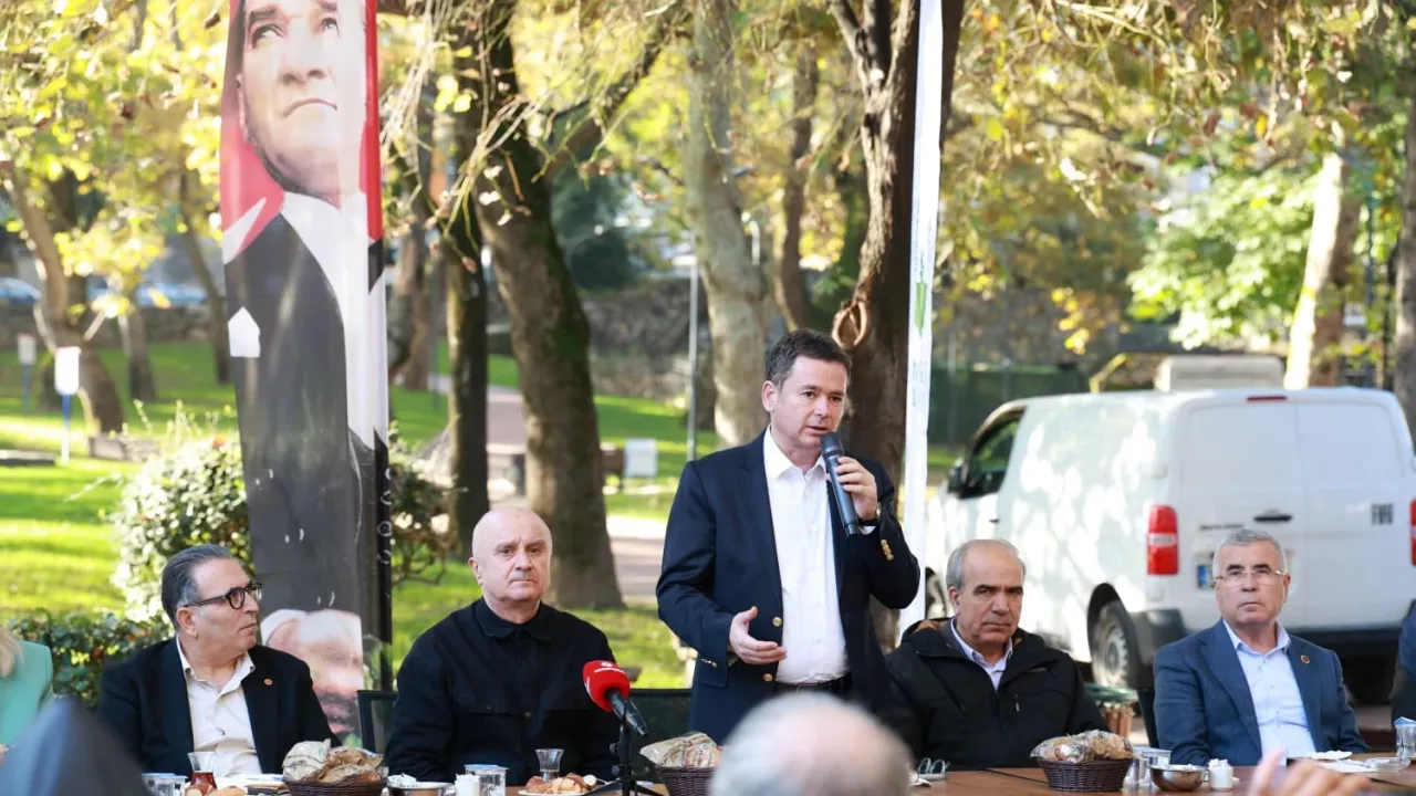 Erkan Aydın'dan Pınarbaşı'nda Dikkat Çeken Mesaj Halktan Kopan Başarılı Olamaz! (2)