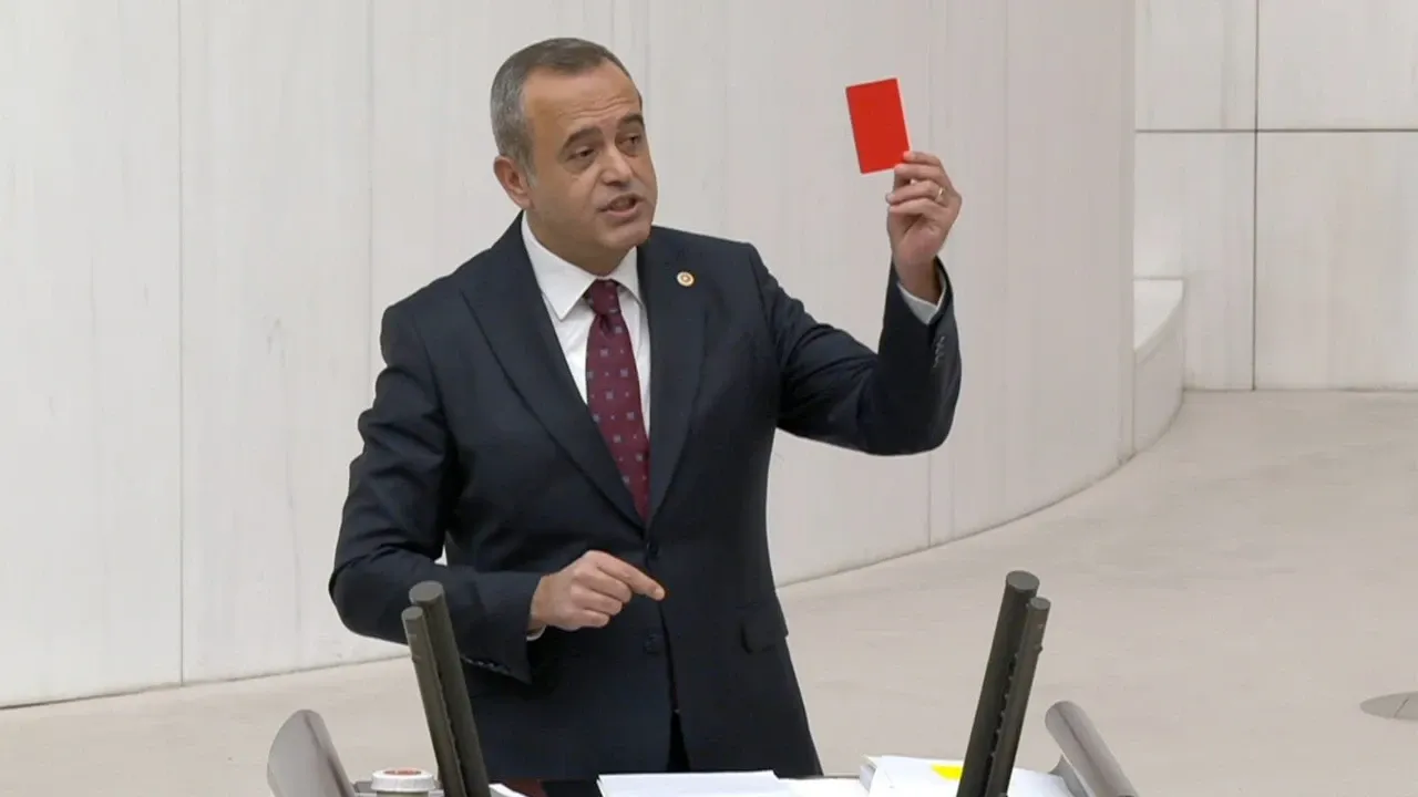Ertuğrul Kaya Kimdir, Kaç Yaşında, Nereli Deva Partisinden Neden Istifa Etti (3)