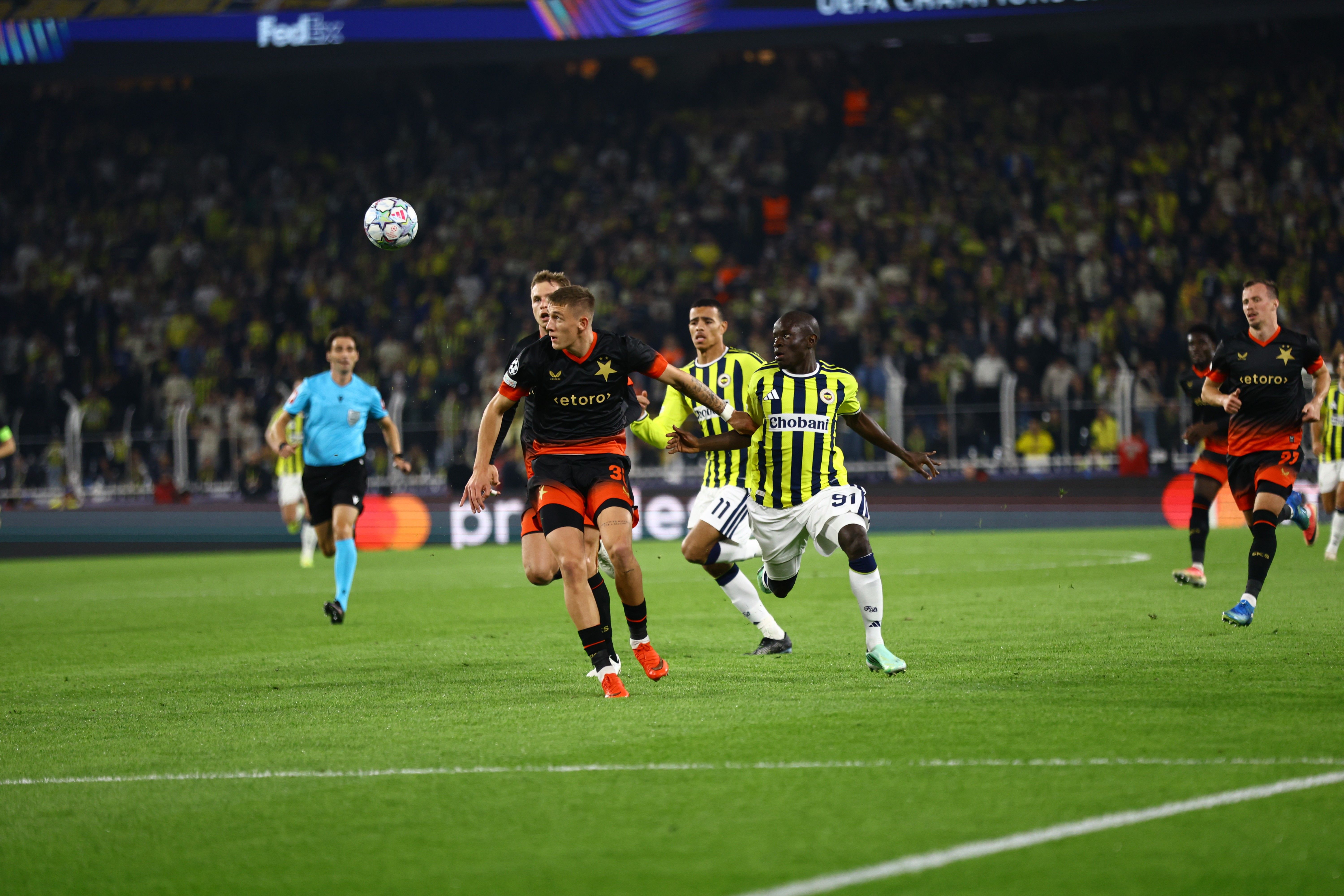 Fenerbahçe Slavia Prag Maç Özeti (7)