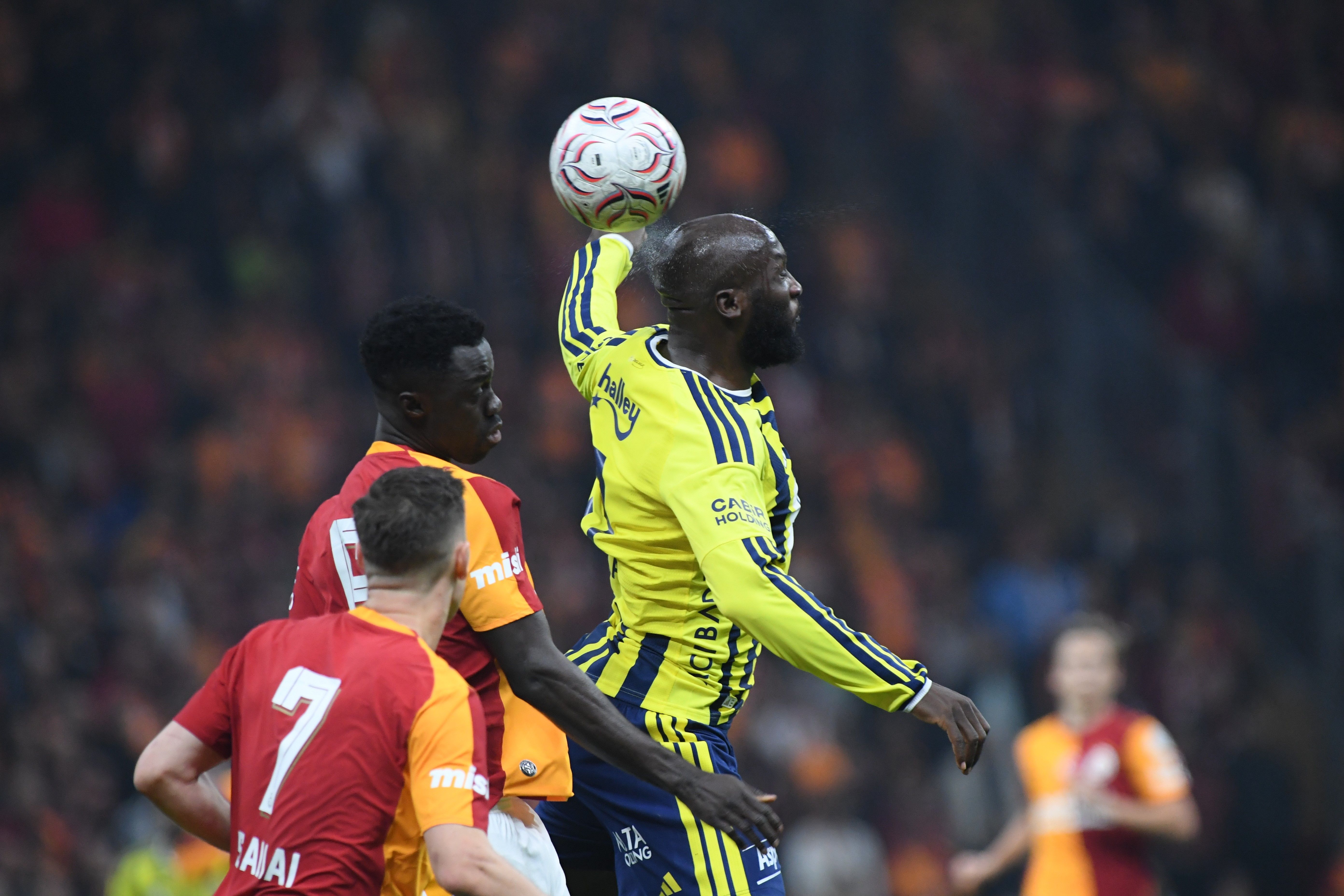 Galatasaray Fenerbahçe Maç Özeti (7)