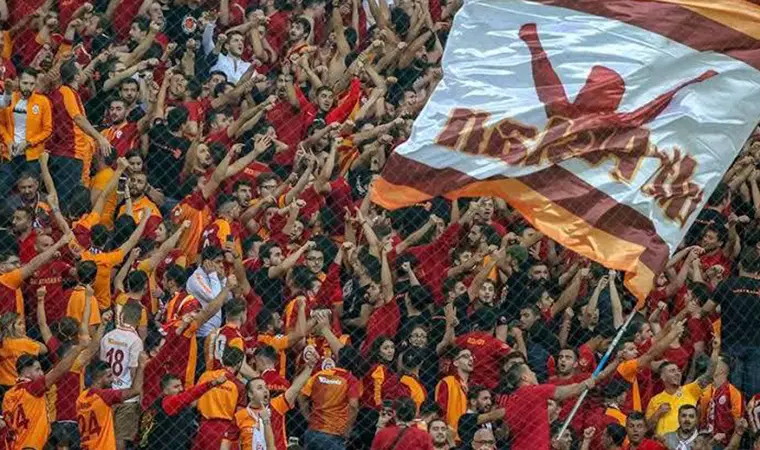 Galatasaray Mi Beşi̇ktaş Mi Fenerbahçe Mi̇? En Büyük Taraftar Grubu Tartişmasinin Gali̇bi̇ Ki̇m?Kapak 234428.Png