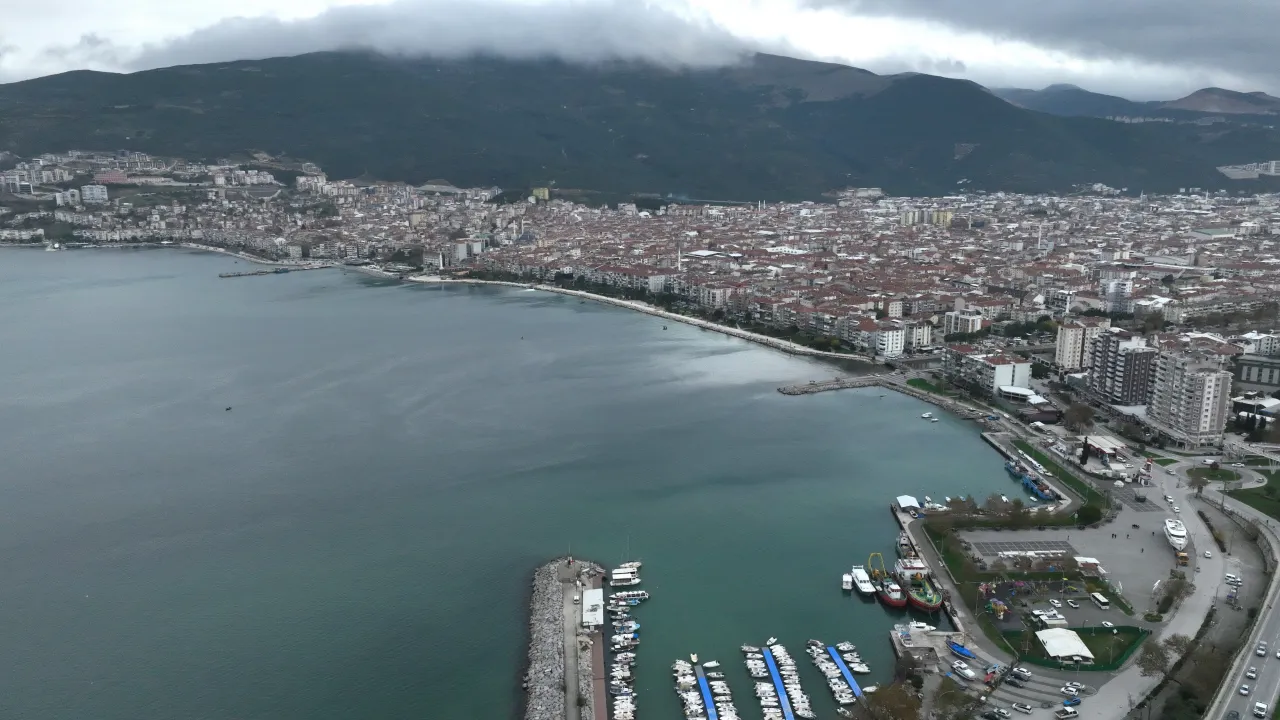 Gemlik’te 2,8 Büyüklüğünde Deprem “Sismik Aktivite Devam Ediyor” (3)