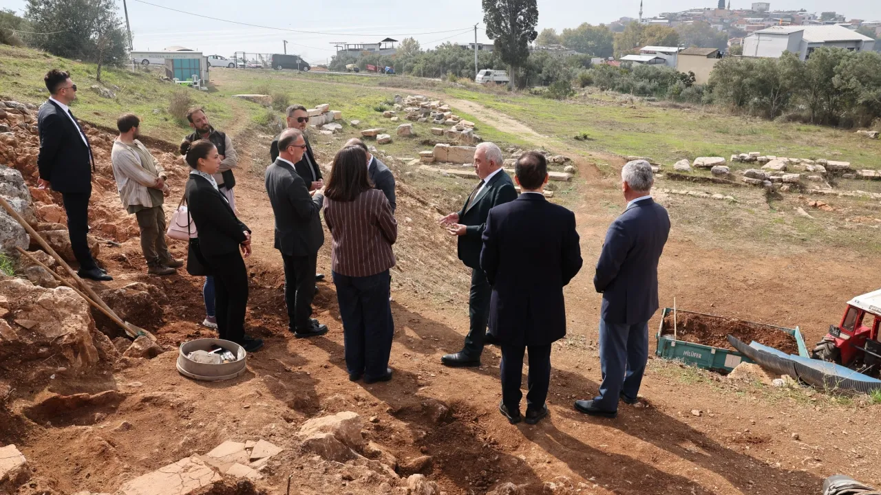 Gölyazı Antik Tiyatrosu Için Yeni Dönem! Şadi Özdemir Hedefini Açıkladı (3)