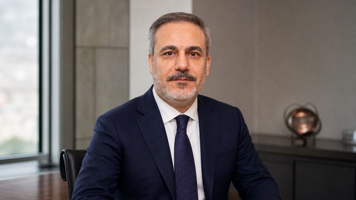 Hakan Fidan Kimdir, Kaç Yaşında, Nereli? Hangi Görevlerde Bulundu?Hakan Fidan Kimdir 2026