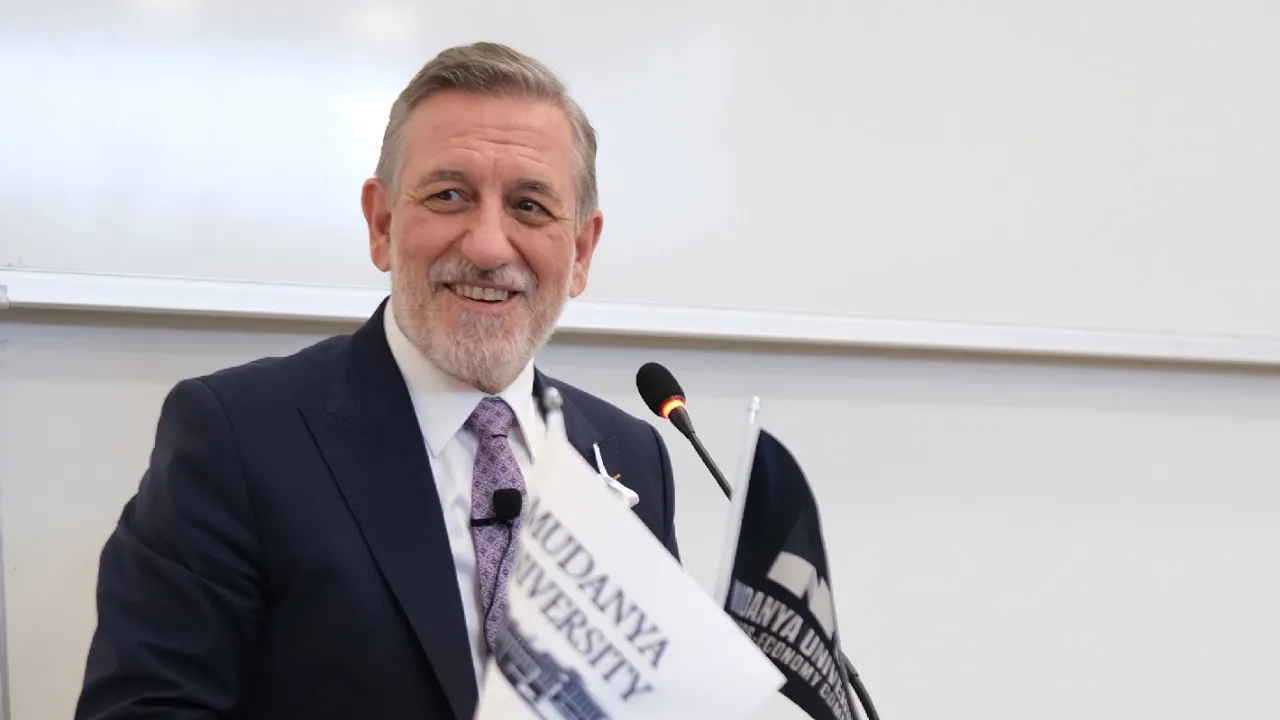 İbrahim Burkay Kimdir Ne Iş Yapıyor, Nereli Ve Kaç Yaşında 1 Gencgazete
