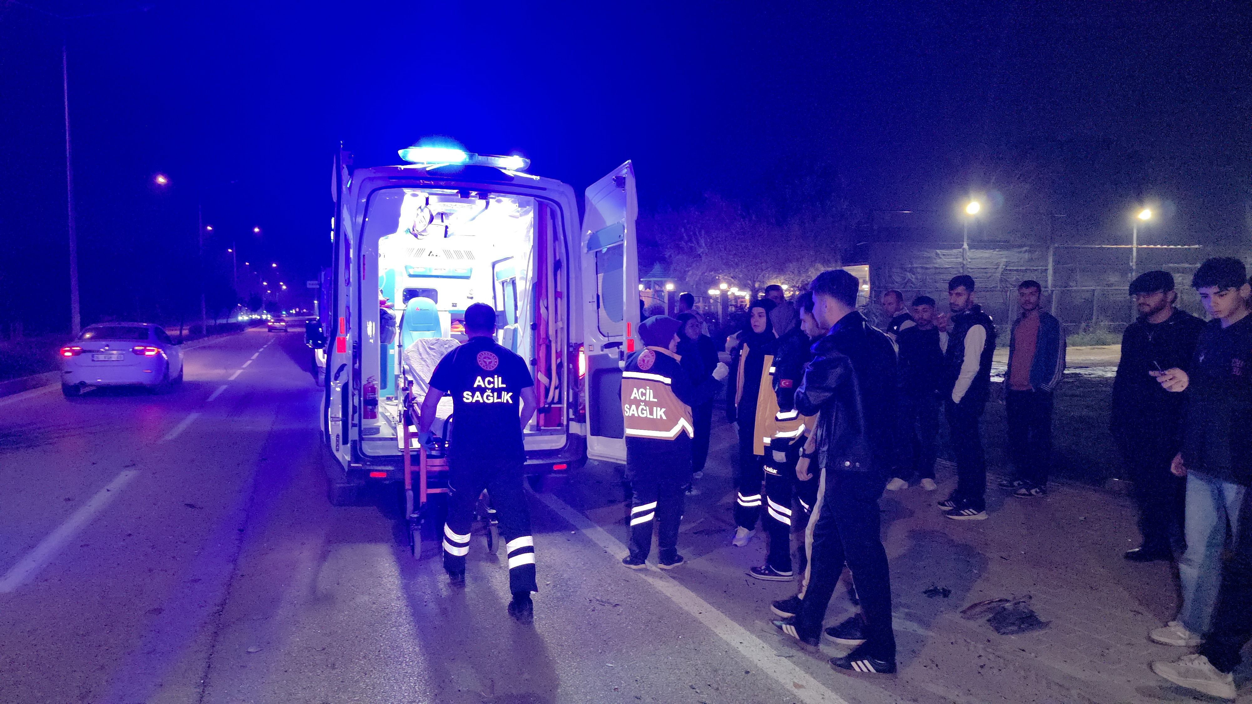İnegöl Ahmet Türkel Çevre Yolu Üzerinde Meydana Gelen Trafik Kazasında 2 Kişi Hafif Yaralandı.whatsapp Image 2026 10 26 At 23.36.22 (2)
