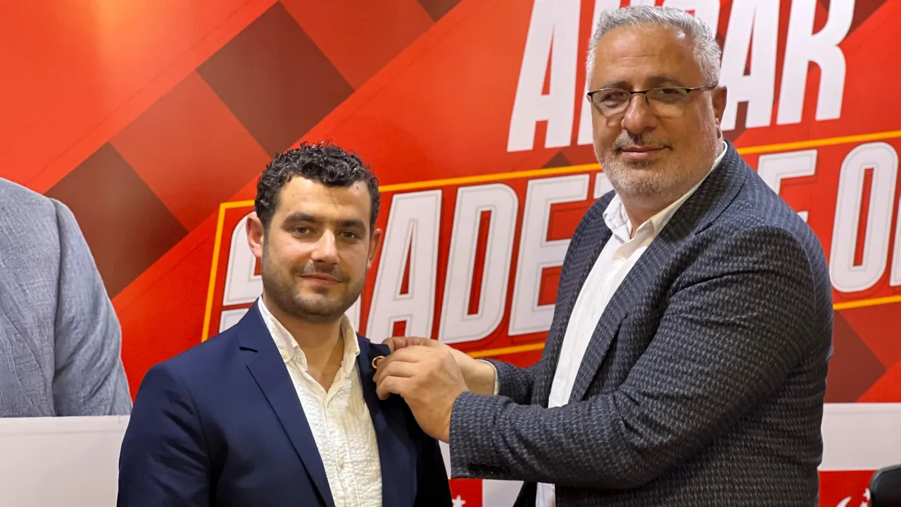 İnegöl Belediye Meclisi'nde Görev Değişimi Sonrası Ahmet Yıldız Ilk Kez Konuştu (3)