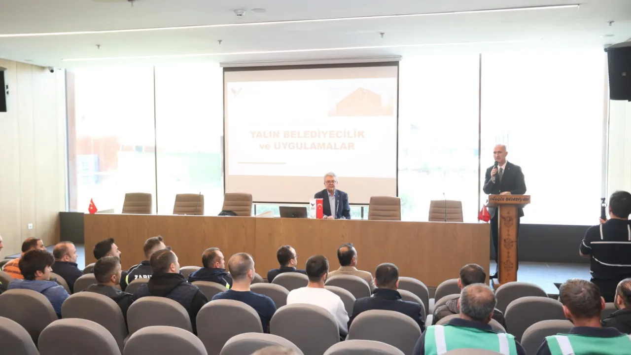 İnegöl Belediyesi'nde 122 Personele Eğitim! Başkan Taban'dan Verimlilik Mesajı (4)