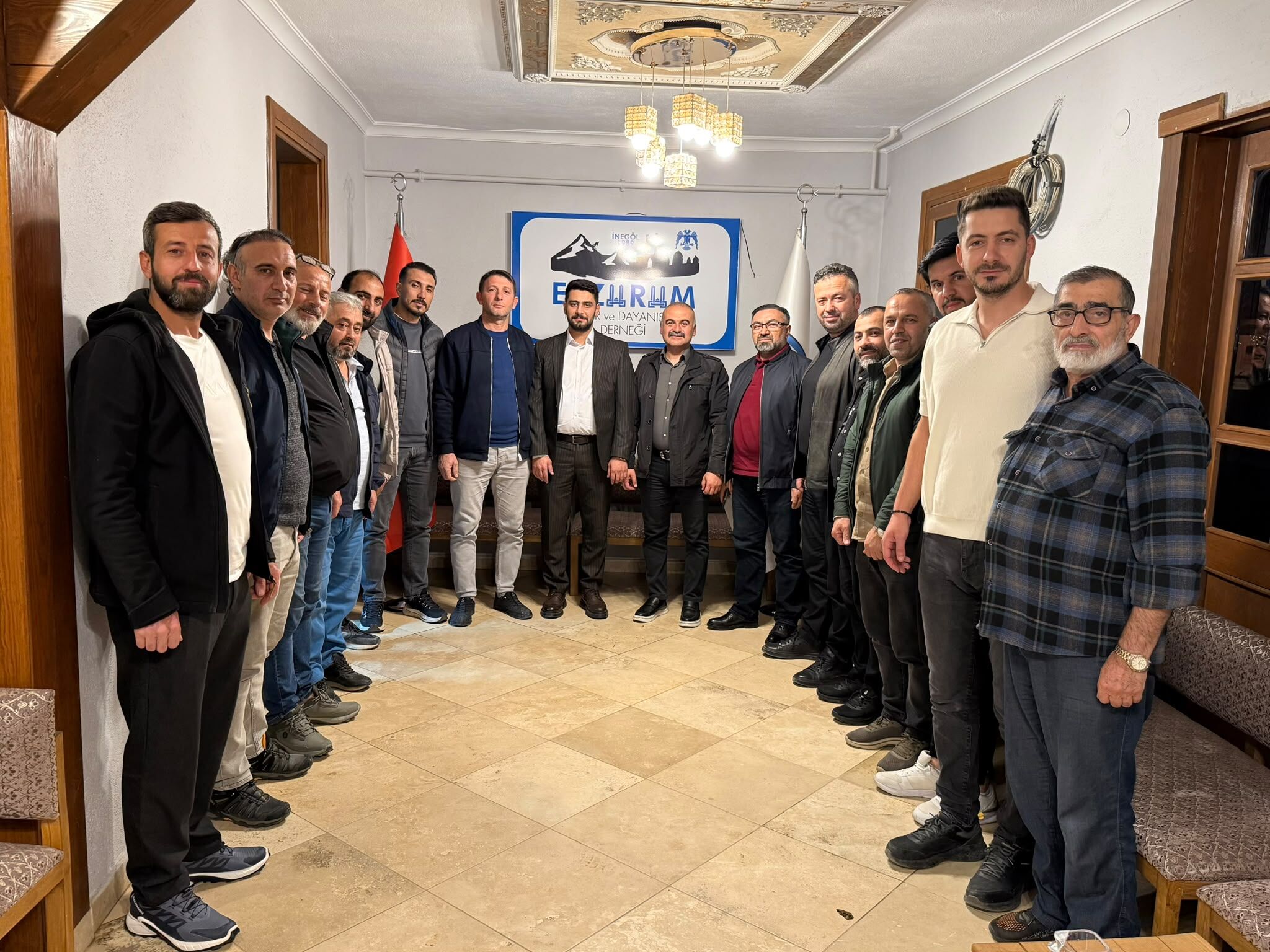 İnegöl Erzurum Derneği’nde Görev Değişimiwhatsapp Image 2026 10 08 At 21.23.59