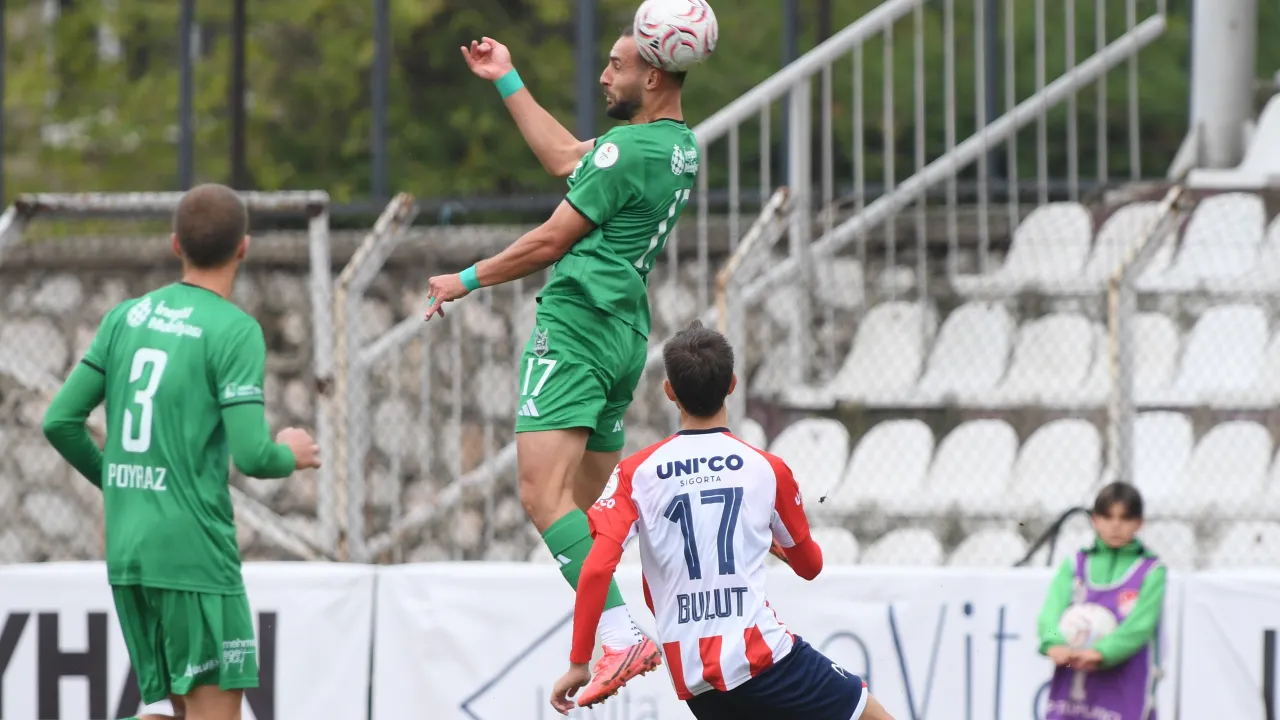 İnegöl Kafkasspor Ilk Yarıyı Önde Kapattı! Sebat Spor Karşısında Skor 1 (5)