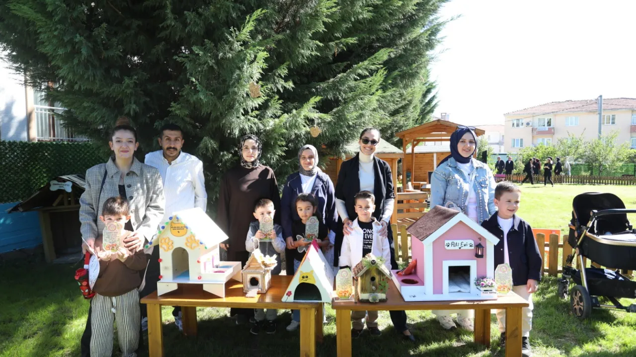 İnegöl’de Çocuklardan Sokak Hayvanlarına 190 Yuva (2)