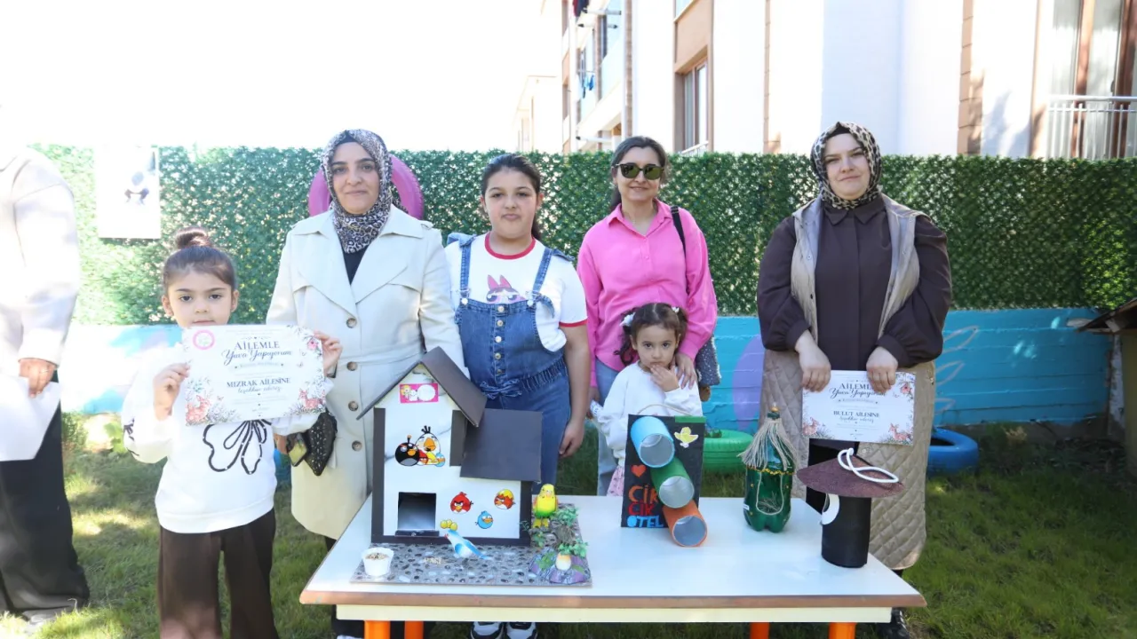 İnegöl’de Çocuklardan Sokak Hayvanlarına 190 Yuva (3)