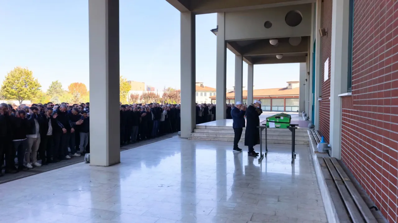 İnegöl'de İş Kazasında Hayatını Kaybetmişti! Son Yolculuğuna Uğurlandı (1)