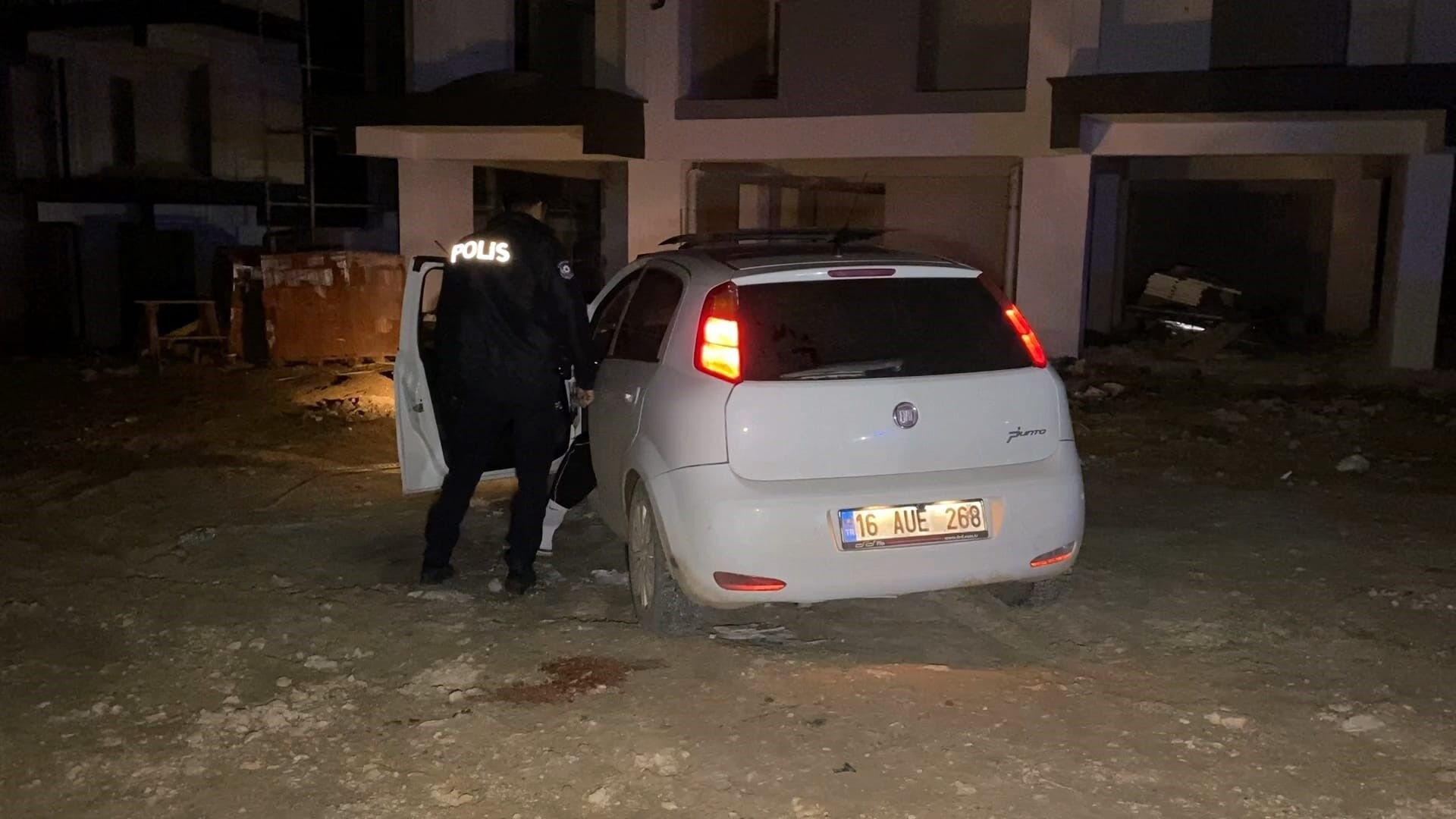 İnegöl'de Nefes Kesen Kovalamaca “Bu Arabayı Cinler Mi Sürüyor” (1)-1