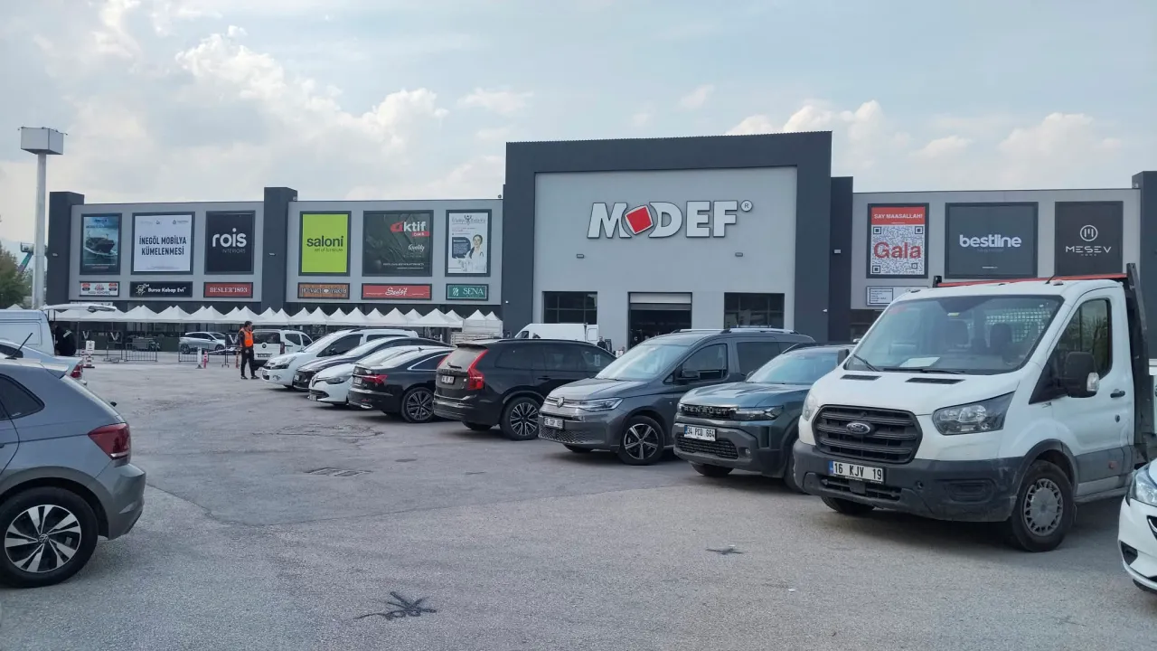 İnegöl'de Yer Kalmadı! 17 Ekime Kadar Hepsi Dolu