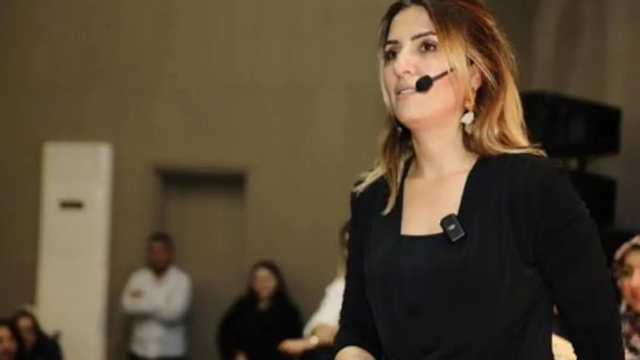 İnegöl'e Gelecek Dilek Cesur Kimdir, Nereli, Kaç Yaşında İşte Hayatı Ve Kitapları (8)