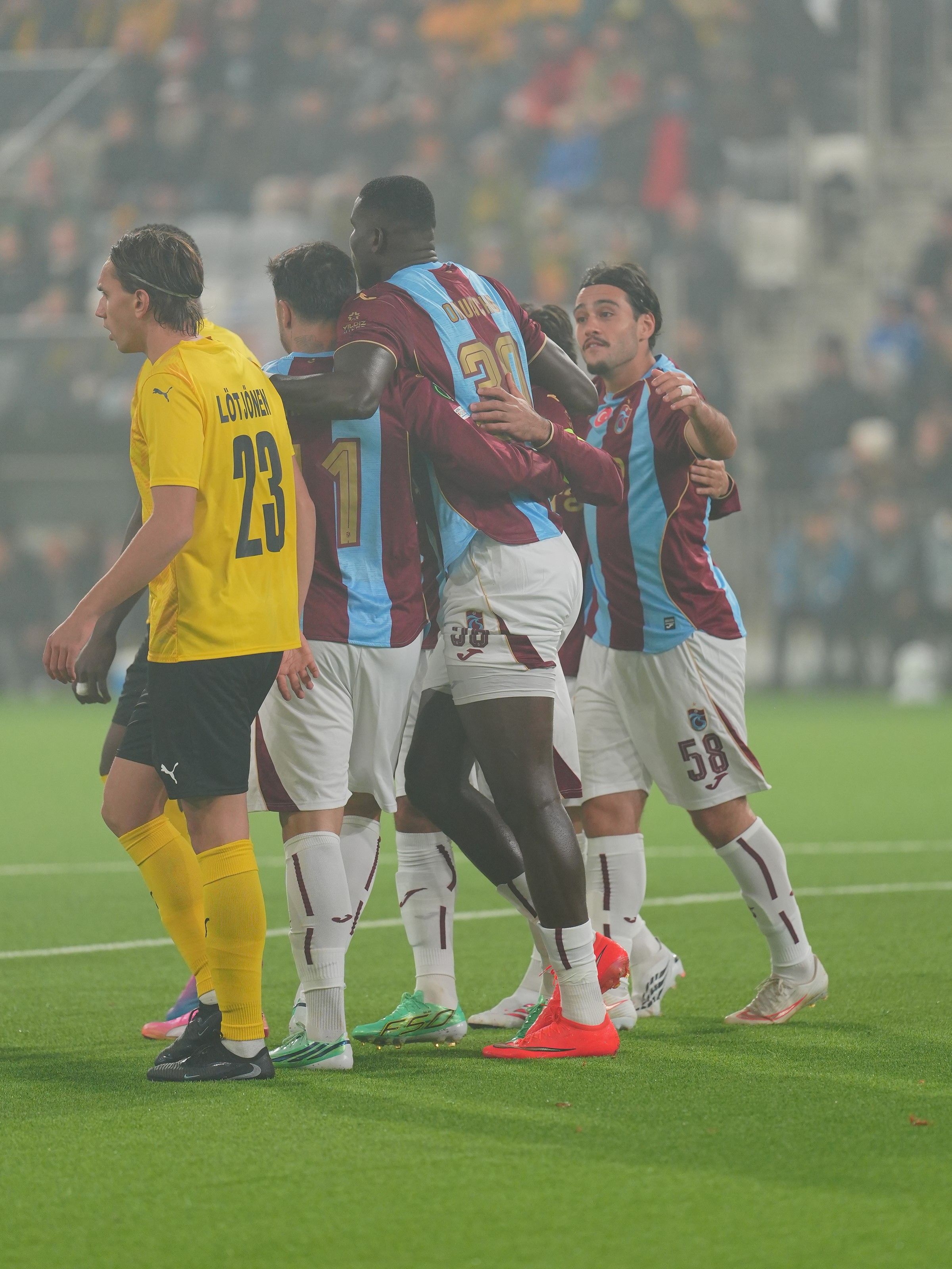 Kups Kuopio Trabzonspor Maç Özeti! Bordo Mavililer Avrupa'ya Galibiyetle Başladı (4)