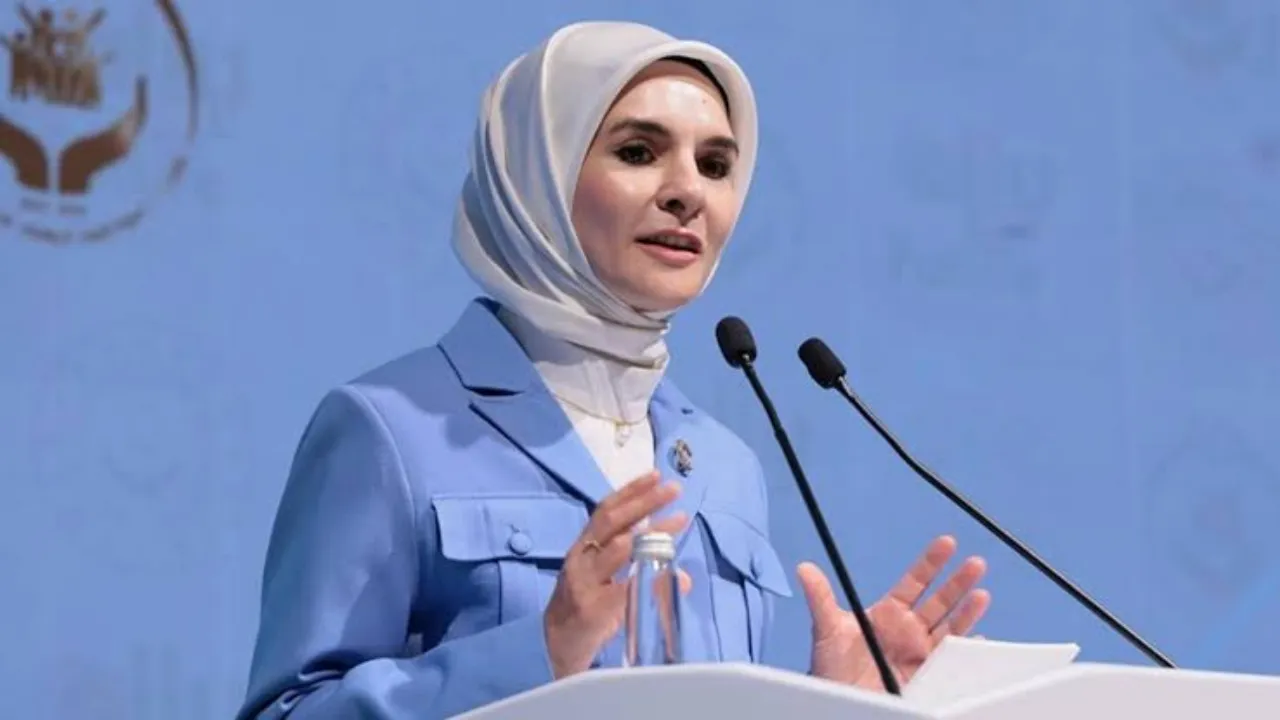 Mahinur Özdemir Göktaş'ın Annesi Ve Babası Kim Aslen Nereli, Eşi Kim, Kaç Kardeşi Var 2 Gencgazete