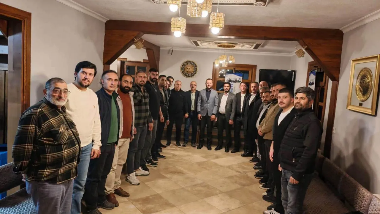 Mhp İnegöl İlçe Teşkilatından Erzurumlular Derneği’ne Hayırlı Olsun Ziyareti (2)