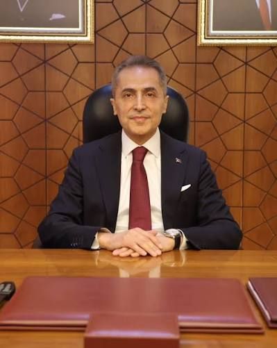 Nevşehir Valisi Hüseyin Kök Kimdir, Kaç Yaşında, Nereli? Önce Ki Görevleri Nelerdir ?Images 16