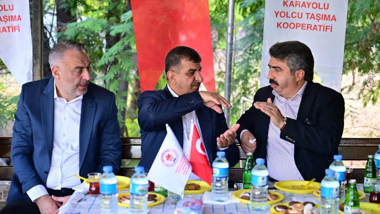 Oktay Yılmaz Şoför Esnafıyla Buluştu Talep Ve Önerileri Dinledi (3)