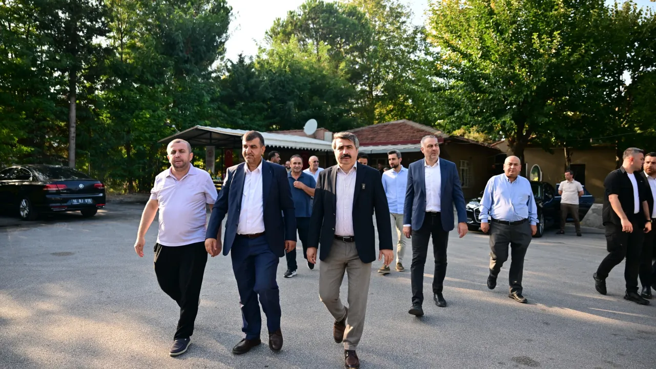 Oktay Yılmaz Şoför Esnafıyla Buluştu Talep Ve Önerileri Dinledi (4)