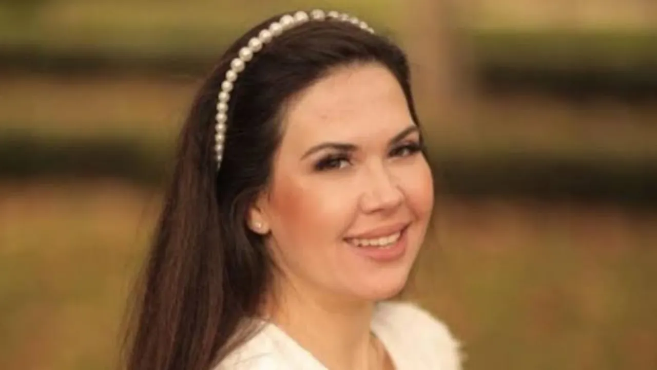 Özlem Öz Kimdir, Kaç Yaşında, Nereli Özlem Lina Öz Ne Iş Yapıyor, Eşi Kim (3)
