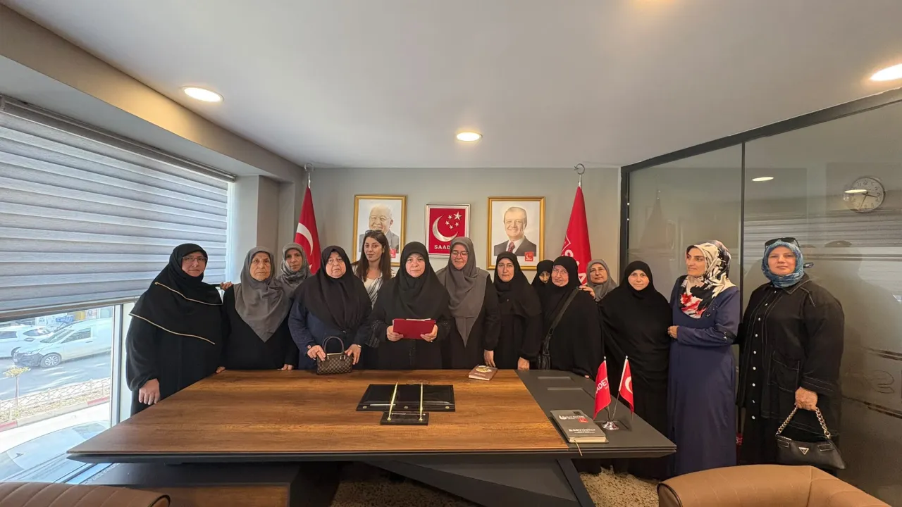 Saadet Partisi Kadın Kolları'ndan Gıda Güvenliği Uyarısı Sofralarımız Güvende Değil!