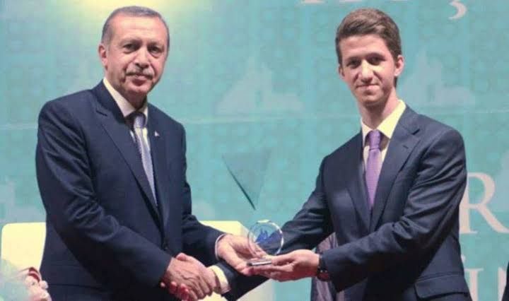 Üsame Erdoğan Kimdir, Kaç Yaşında, Ne Iş Yapıyor? Cumhurbaşkanı Erdoğan’ın Nesi? Neden Gündemde?Images 98