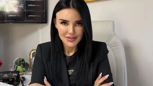 Uyuşturucu Soruşturmasında Hamdi Akın'ın Oğlu Gözaltına Alındı0X0 Hamdi Akinin Oglu Selim Akin Uyusturucu Sorusturmasinda Gozaltina Alindi 1792064717600
