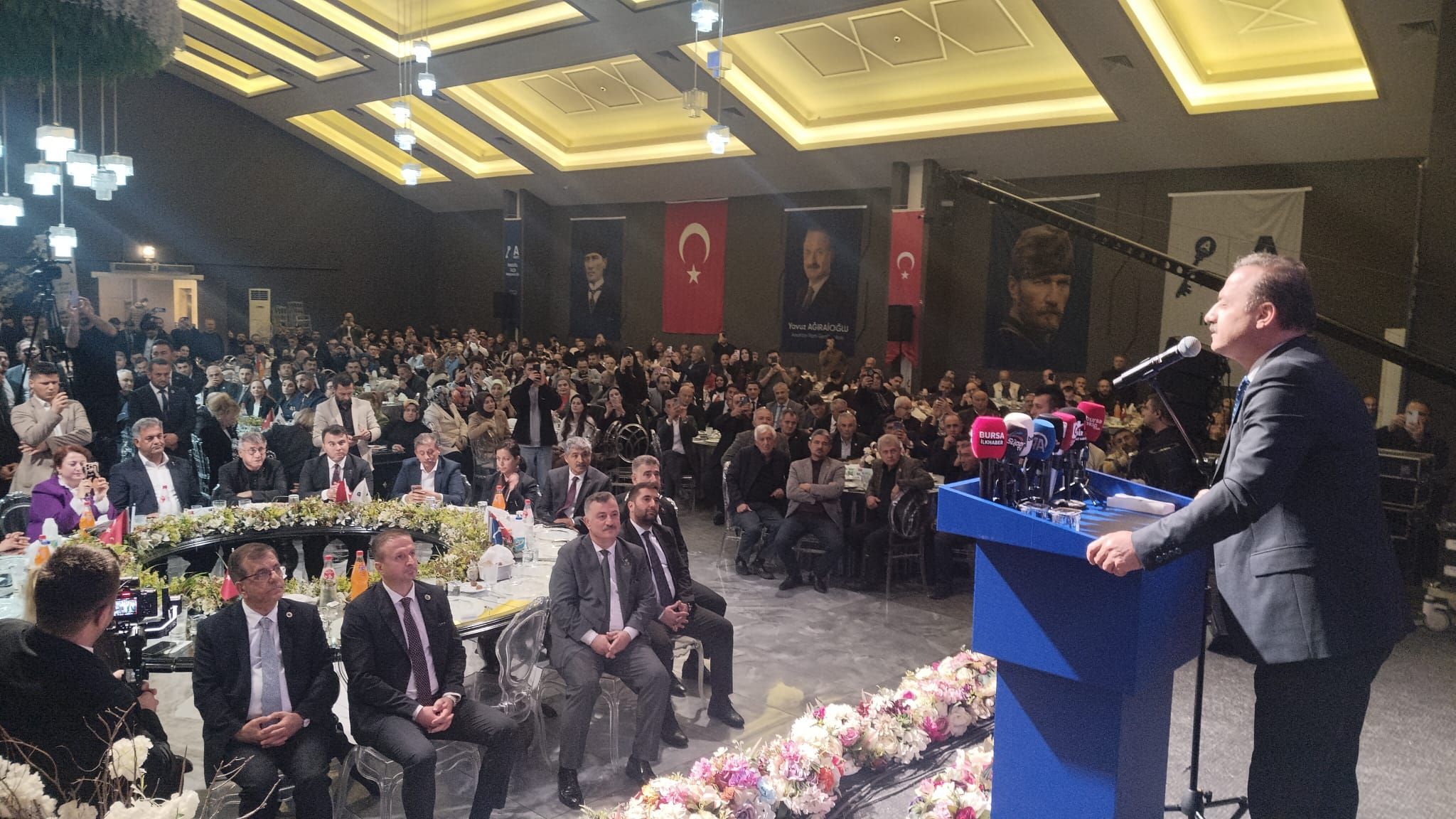 Yavuz Ağıralioğlu İnegöl’de Muhtarlar, Stk’lar Ve Iş Insanlarıyla Buluştuwhatsapp Image 2026 10 16 At 20.48.19